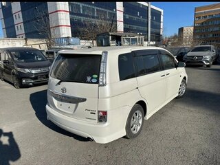 2013 Toyota ISis I Рестайлинг, белый, 1390000 рублей, вид 4