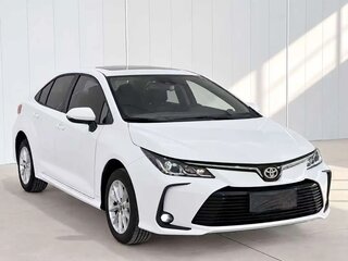 2022 Toyota Corolla XII (E210), белый, 1650000 рублей, вид 5