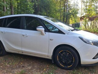 2013 Opel Zafira C, белый, 920000 рублей, вид 5
