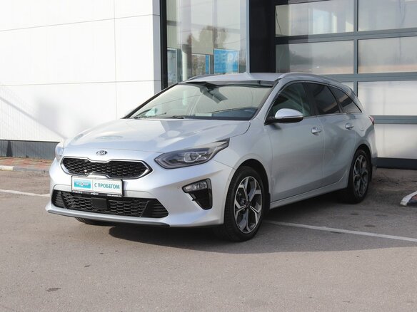 2019 Kia Ceed III, серебристый, 1670000 рублей