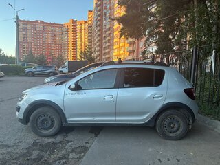 2015 Renault Sandero Stepway II, серый, 850000 рублей, вид 5