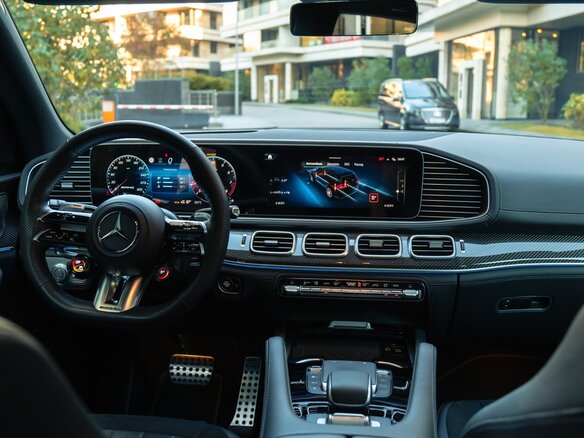 2023 Mercedes-Benz GLS AMG 63 AMG II (X167) Рестайлинг, серый, 23500000 рублей - вид 6