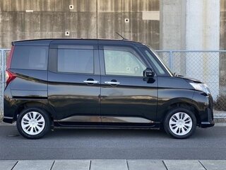 2017 Toyota Roomy I, чёрный, 600000 рублей, вид 3