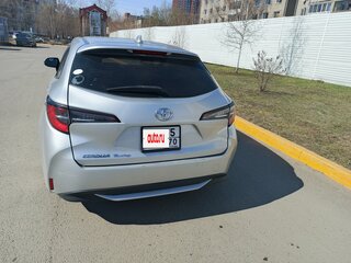 2020 Toyota Corolla XII (E210), серебристый, 1500000 рублей, вид 5