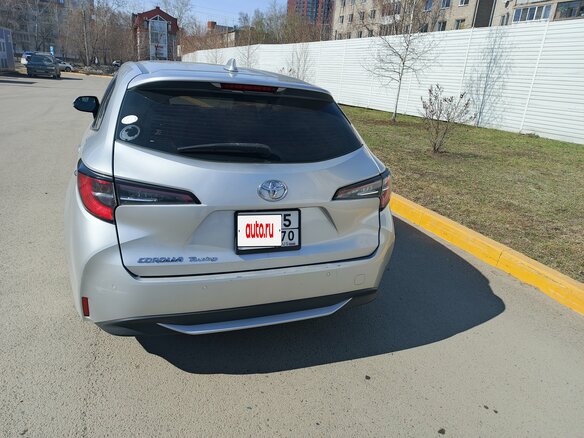 2020 Toyota Corolla XII (E210), серебристый, 1500000 рублей - вид 4