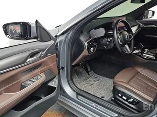 2022 BMW 6 серии Gran Turismo 620d xDrive IV (G32) Рестайлинг, серый, 5600000 рублей, вид 5