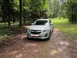2015 Chevrolet Cruze I Рестайлинг, серебристый, 950000 рублей, вид 2
