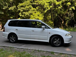 2000 Honda Odyssey II, белый, 800000 рублей, вид 4