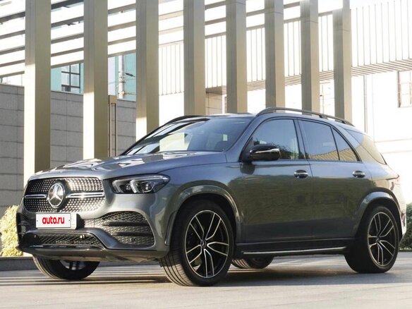 2019 Mercedes-Benz GLE 400 d II (V167), серый, 7450000 рублей - вид 4