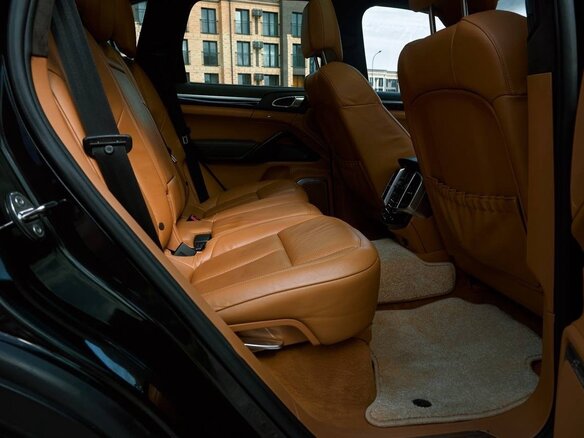 2011 Porsche Cayenne Turbo II (958), чёрный, 2300000 рублей - вид 14