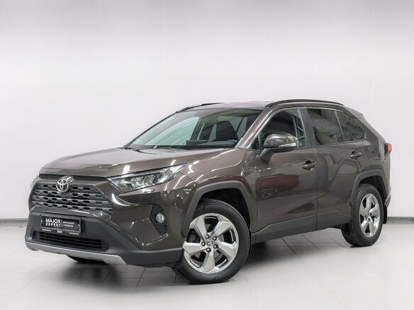 2020 Toyota RAV4 V (XA50), коричневый, 2955000 рублей