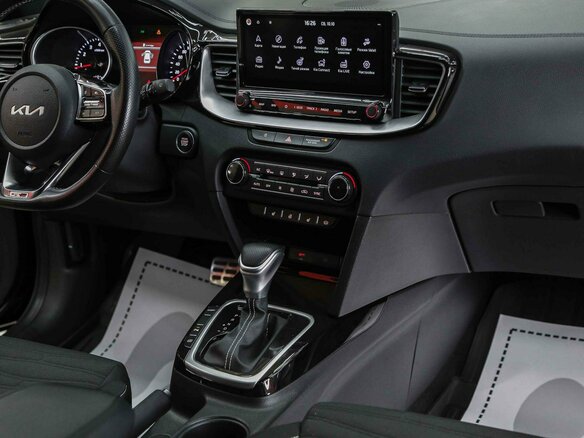 2021 Kia Ceed III Рестайлинг, чёрный, 2495000 рублей - вид 14