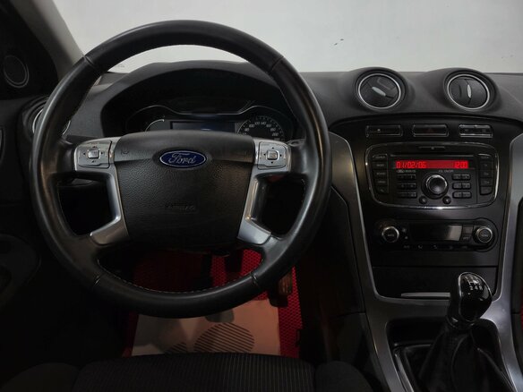 2012 Ford Mondeo IV Рестайлинг, белый, 700000 рублей - вид 10