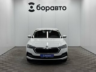 2021 Skoda Octavia IV (A8), белый, 1949000 рублей, вид 3