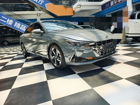 Hyundai Elantra VII (CN7)