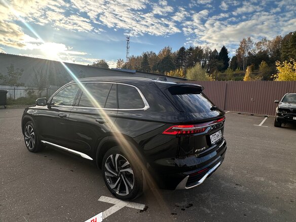 2023 Geely Monjaro I, чёрный, 3000000 рублей - вид 10