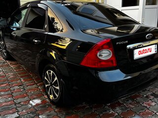 2009 Ford Focus II Рестайлинг, чёрный, 495000 рублей, вид 5