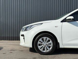 2018 Kia Rio IV, белый, 1349000 рублей, вид 5