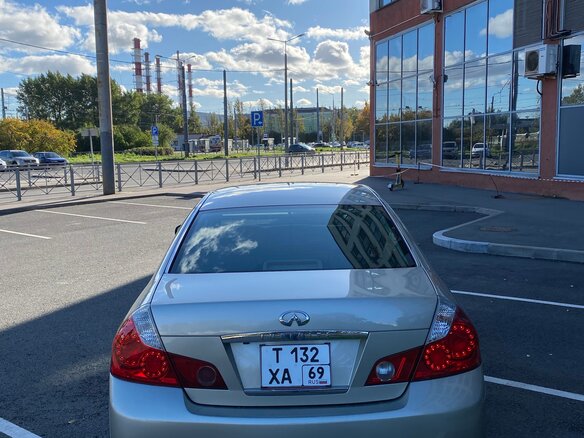 2007 Infiniti M35 III, золотистый, 800000 рублей - вид 4