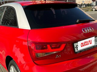 2011 Audi A1 I (8X), красный, 1200000 рублей, вид 3