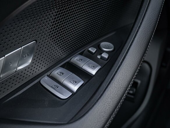 2025 BMW 4 серии Gran Coupe 420i G22, G23, G26 Рестайлинг, белый, 6250000 рублей - вид 20