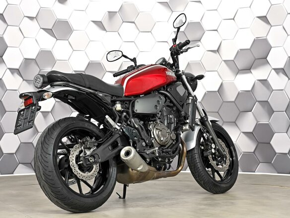 2019 Yamaha XSR700, красный, 615000 рублей - вид 6