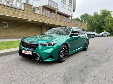 2025 BMW M5 VII (G90), зелёный, 14900000 рублей, вид 1