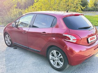 2013 Peugeot 208 I, красный, 500000 рублей, вид 4