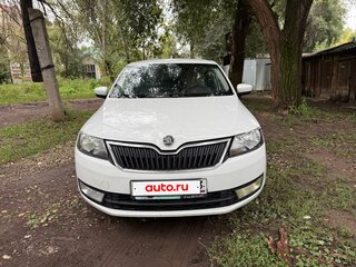 2014 Skoda Rapid I, белый, 800000 рублей, вид 3