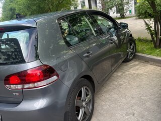 2011 Volkswagen Golf VI, серый, 1080000 рублей, вид 3