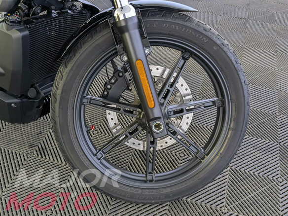 2022 Harley-Davidson Nightster, красный, 1030000 рублей - вид 11
