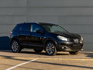2010 Nissan Qashqai I Рестайлинг, чёрный, 895000 рублей, вид 3