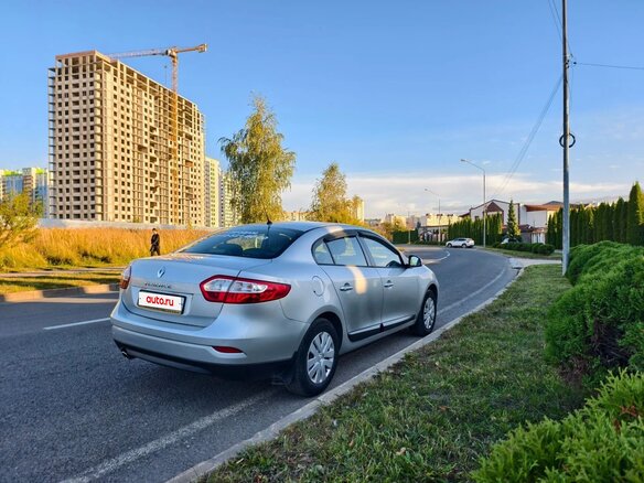2012 Renault Fluence I, серебристый, 707000 рублей - вид 9