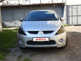 2004 Mitsubishi Grandis I, серебристый, 590000 рублей, вид 3