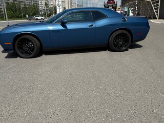 2022 Dodge Challenger III Рестайлинг 2, синий, 4500000 рублей, вид 4