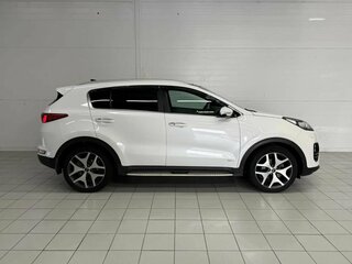 2016 Kia Sportage IV, белый, 1900000 рублей, вид 4