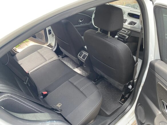 2013 Renault Fluence I, белый, 900000 рублей - вид 5