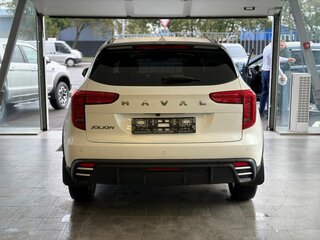 2024 Haval Jolion I Рестайлинг, белый, 1840000 рублей, вид 4