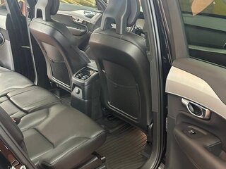 2021 Volvo XC90 II Рестайлинг 1, чёрный, 6500000 рублей, вид 4