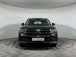 2026 Volkswagen Touareg III Рестайлинг, чёрный, 8900000 рублей, вид 2