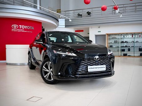 Lexus RX V