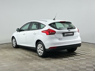2017 Ford Focus III Рестайлинг, белый, 1075000 рублей, вид 2