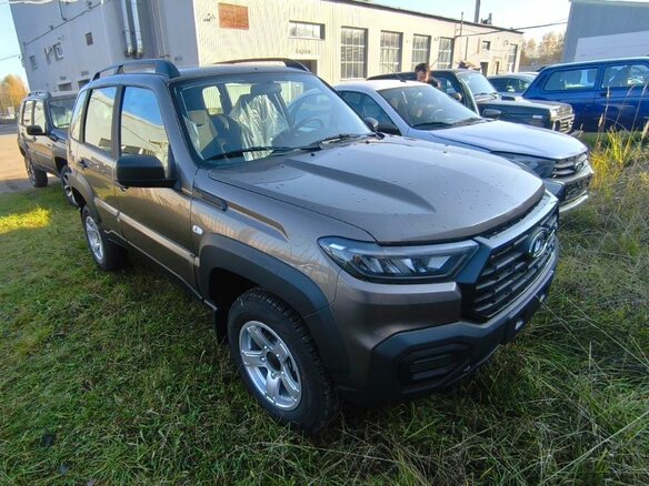 2026 Lada (ВАЗ) Niva Travel I Рестайлинг, коричневый, 1623000 рублей