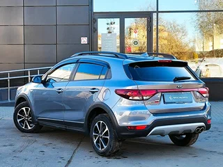 2020 Kia Rio X-Line IV, серый, 1649000 рублей, вид 4