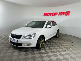 2011 Skoda Octavia DSG7 II (A5) Рестайлинг, белый, 750000 рублей, вид 1