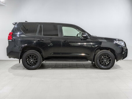 2019 Toyota Land Cruiser Prado 150 Series Рестайлинг 2, чёрный, 4590000 рублей, вид 4