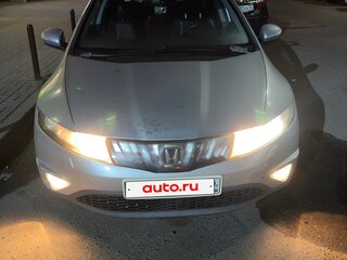 2007 Honda Civic VIII, серебристый, 425000 рублей, вид 3