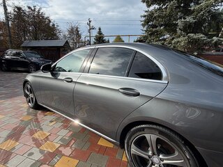 2016 Mercedes-Benz E-Класс 400 V (W213, S213, C238), серый, 3700000 рублей, вид 4