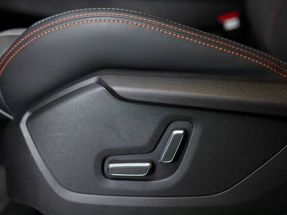 2026 Geely Cityray, серый, 3344990 рублей - вид 19