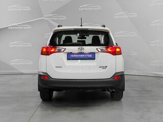 2014 Toyota RAV4 IV (XA40), белый, 1800000 рублей, вид 4
